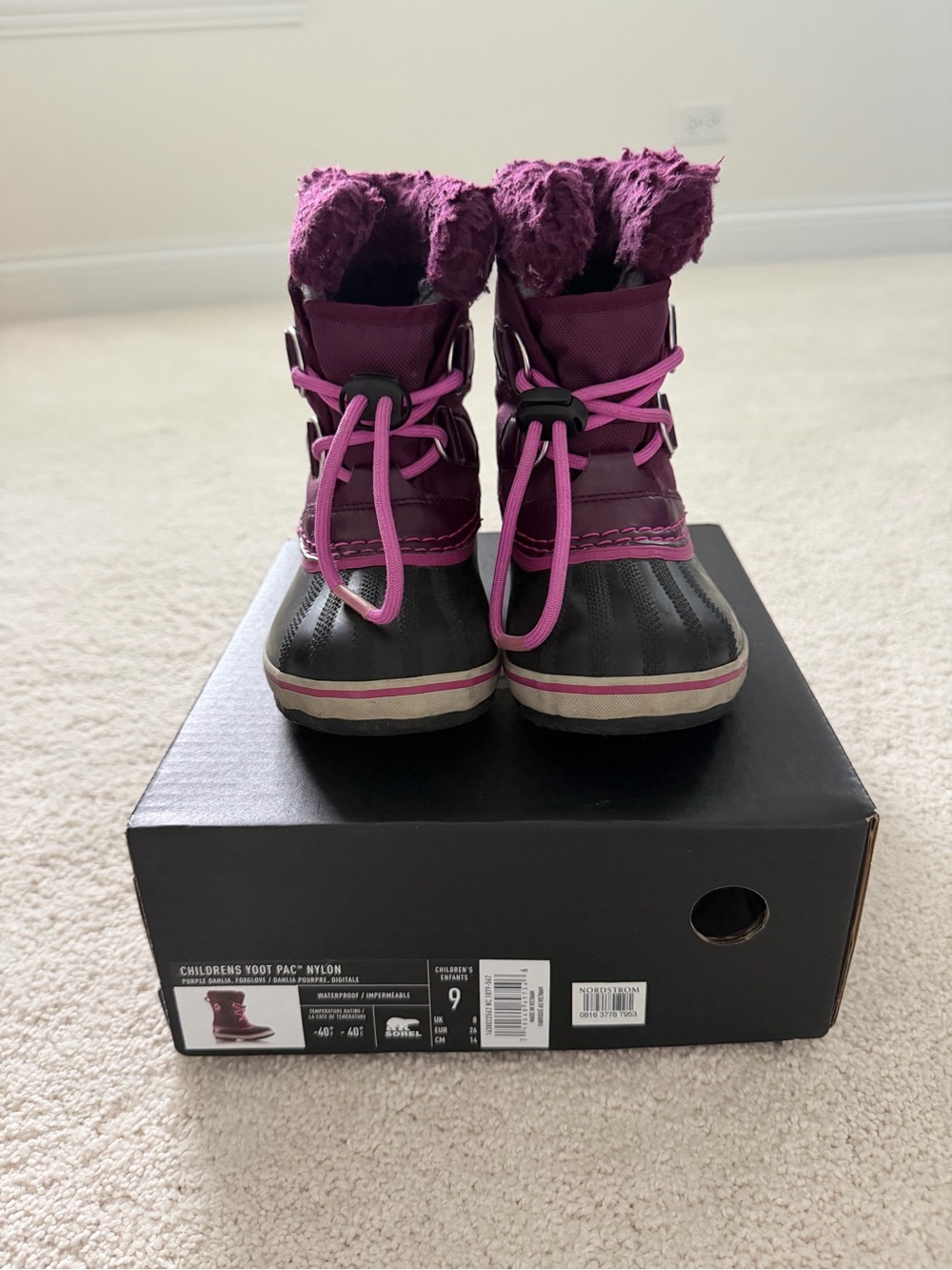 Toddler girls size 9 Sorel Yoot PAC Waterproof Snow Boots in purple dahlia
